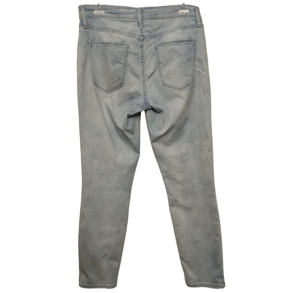 Gap True Skinny Soft Denim Light Blue Jeans, Size 29 - Picture 3 of 8